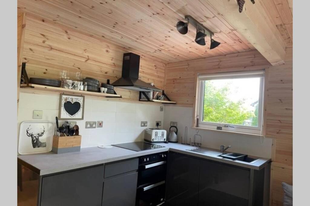 Coorie Doon Cabin! Great Scottish Welcome Fort Augustus Eksteriør billede